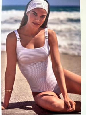 "Tessy by Roidal" Badpak ORION wit met goud gestreepte, luxe & elegant