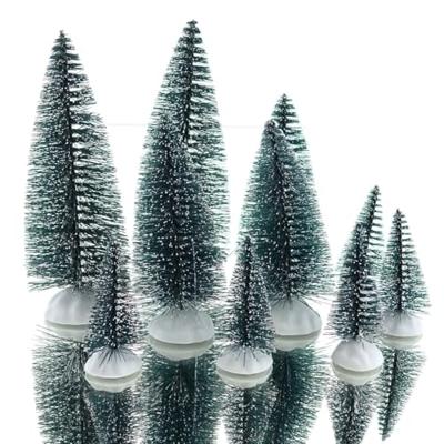 Kerstboom Lumineo Groen Plastic Besneeuwd Pijnboom 10 Onderdelen