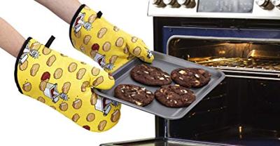 Rick & Morty Oven Gloves - Szechuan Sauce