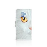 Samsung Galaxy A6 2018 Telefoonhoesje met Pasjes Witte Kat - thumbnail