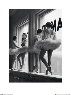 Kunstdruk Time Life - Ballerinas in Window 60x80cm
