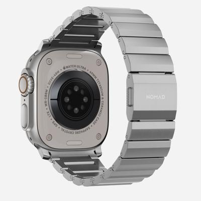 Nomad Titanium Strap V2 Apple Watch 42/44/45/49mm Zilver