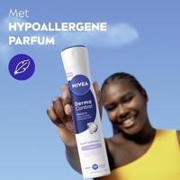Nivea Derma Control Restore Deospray - thumbnail