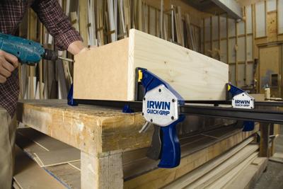 Irwin Eenhandslijmtang/spreider Heavy-Duty 150/92mm - 10505942 Irwin Eenhandslijmtang/spreider Heavy-Duty 150/92mm - 10505942