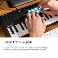 Novation Launchkey Mini 37 MK4 USB/MIDI keyboard - thumbnail
