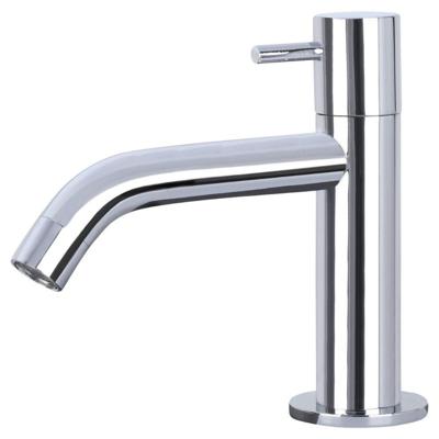 Differnz Differnz koudwaterkraan gebogen - chroom Differnz Differnz koudwaterkraan gebogen - chroom