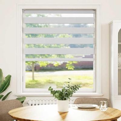 Zebra rolgordijn 100x150 cm stofbreedte 95,9 cm polyester wit Zebra rolgordijn 100x150 cm stofbreedte 95,9 cm polyester wit