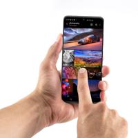 InvisibleShield Ultra Clear+ - Schermbeschermer voor mobiele telefoon - voor Samsung Galaxy S20+, S20+ 5G - thumbnail