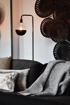 Vloerlamp U-Line Zwart