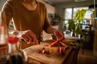 Fiskars 1057542 Groentemes Zwart Lengte 234 mm - thumbnail