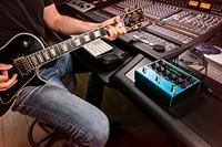 IK Multimedia X-Space effectpedaal met audio-interface - thumbnail