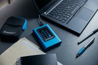 Kingsong IronKey Vault Privacy 80 960 GB Externe harde schijf (3,5 inch) USB-C Blauw IKVP80ES/960G - thumbnail