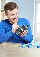 Revell bmw i8 - thumbnail