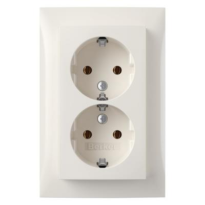 Berker B S1 Inb Contactdoos | 2V | RA | PW - 66.033.51 Berker B S1 Inb Contactdoos | 2V | RA | PW - 66.033.51