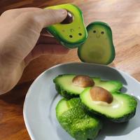 Avocado Ceramic Salt & Pepper Set - thumbnail