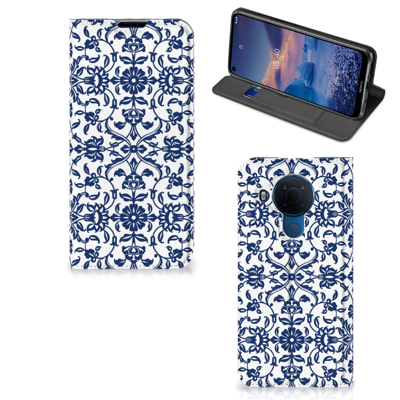 Nokia 5.4 Smart Cover Flower Blue Nokia 5.4 Smart Cover Flower Blue