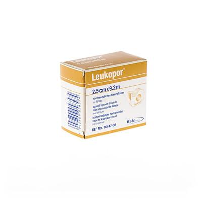 Leukopor Hechtpleister non-woven 9.2m x 2.5cm 1 Stuks Leukopor Hechtpleister non-woven 9.2m x 2.5cm 1 Stuks