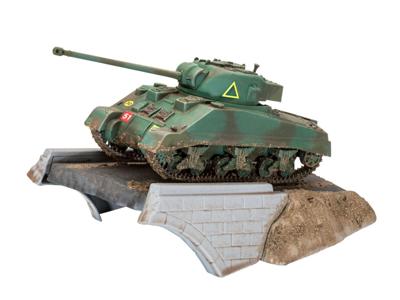 Revell 1/76 First Diorama Sherman Firefly Revell 1/76 First Diorama Sherman Firefly