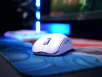 CHERRY XTRFY M68 Wit Draadloze Gaming muis - thumbnail