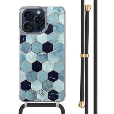 iPhone 15 Pro Max hoesje met zwart koord - Blue cubes iPhone 15 Pro Max hoesje met zwart koord - Blue cubes