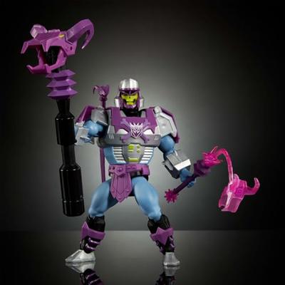 Masters of the Universe x Transformers Action Figure Megatron Armor Skeletor heo European Exclusive 14 cm