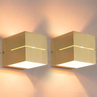 Gemini oro by LUSENZ - Kubusvormige up and down wandlamp met een geborstelde gouden coating - thumbnail