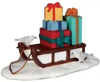 Lemax sled with presents kerstdorp accessoire Caddington Village 2015 - thumbnail