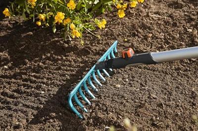 Gardena Combisystem Hark 12 Tanden 30cm - Ergonomisch Tuinieren met 25jr Garantie - thumbnail