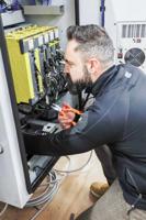 Wiha Combinatietang Professional electric met DynamicJoint® en OptiGrip met extra lang snijvlak | 200 mm | 8" | In blister - 27419 - 27419 - thumbnail