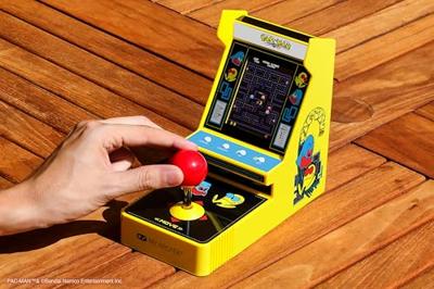 Portable Retro Arcade Joystick Player - Pac-Man