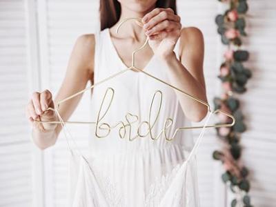 Miss Lovely Kleerhanger Bride van metaal in goud/bruiloftsaccessoires bruid bruiloftsdecoratie decoratie bruidsjurk accessoires huwelijksceremonie vrijgezellenfeest
