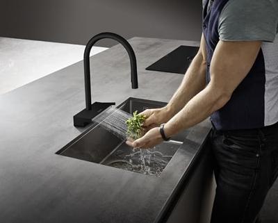 Hansgrohe Aquno Select M81 ééngreeps keukenkraan 170, uittrekbare vuistdouche, 3jet, mat zwart