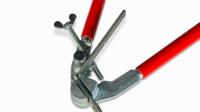 Bessey Gootsteunbuigtang | L.680 mm sleuf-B.10 mm gewicht 3,15 kg | temperijzer-kop | v. gootijzers tot 40x6 mm | 1 stuk - D396 - D396 - thumbnail