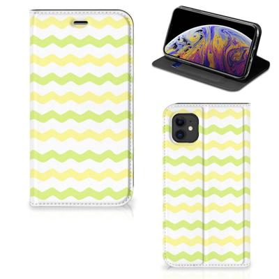 Apple iPhone 11 | Hoesje met Magneet | Waves Yellow