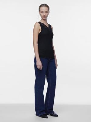 Dames hemd kant - Lace top Siri - Kanten onderhemd - Kanten schouderbandjes - Viscose Dames hemd kant - Lace top Siri - Kanten onderhemd - Kanten schouderbandjes - Viscose
