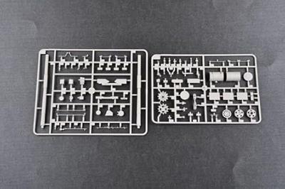 Trumpeter 1/35 Russian T-72B MBT
