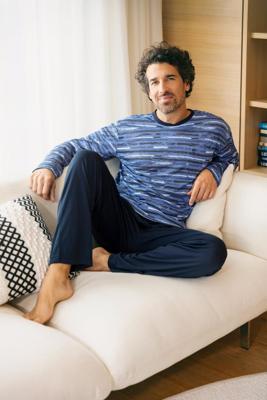 Blauwe herenpyjama verfstrepen van Hajo