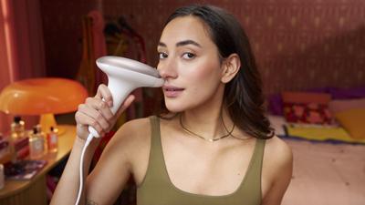 Philips Lumea Advanced Lumea IPL 7000 Series BRI921/00 IPL-ontharingsapparaat - thumbnail