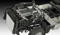 Revell 1/24 Mercedes-Benz Actros MP4 - thumbnail