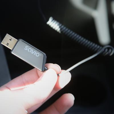 Savio TR-16 Zender AUX-adapter met handsfree functie, Bluetooth 5.3, Google Assistant/Siri