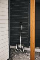 Fiskars Sneeuwruimer aluminium lang - 1001636 - 1001636 - thumbnail