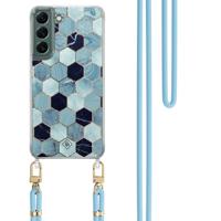 Samsung Galaxy S22 Plus hoesje met blauw koord - Blue cubes - thumbnail
