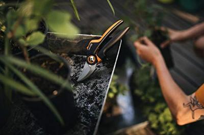 FISKARS Pruning shears p961