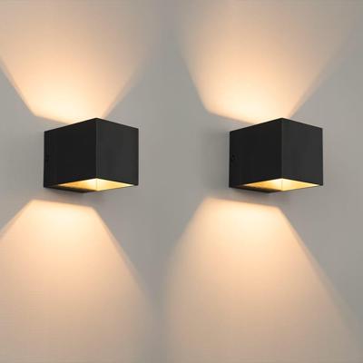 2x Fornax nero by LUSENZ - Kubusvormige up and down wandlamp met een mat zwarte coating