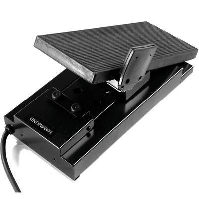 Hammond EXP-100F zwelpedaal met schakelaar Hammond EXP-100F zwelpedaal met schakelaar