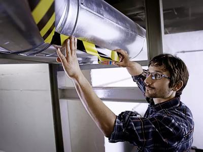 Plakband TESA (50 mm x 33 m)