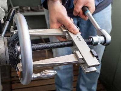 Hazet 1750-19 Poelietrekker Spanbereik 185 mm Aantal haken 2