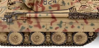 Revell 1/35 Panther Ausf. D Model-set