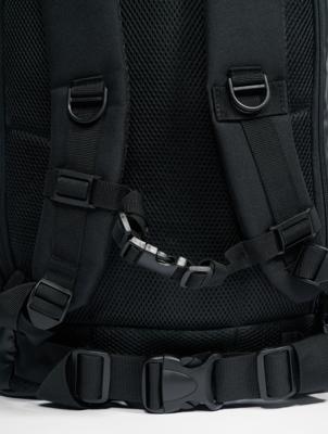 Urban Classics / rugzak Folded Messenger in zwart