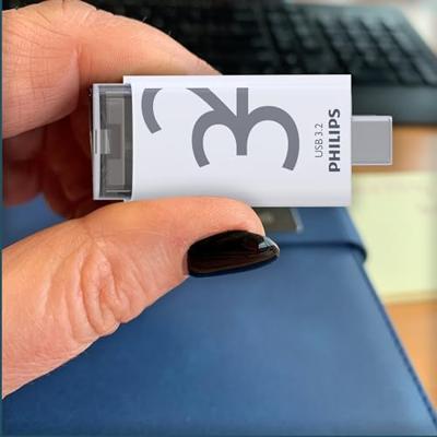 Philips USB 3.2 32GB Click Series Gen 1 USB-C